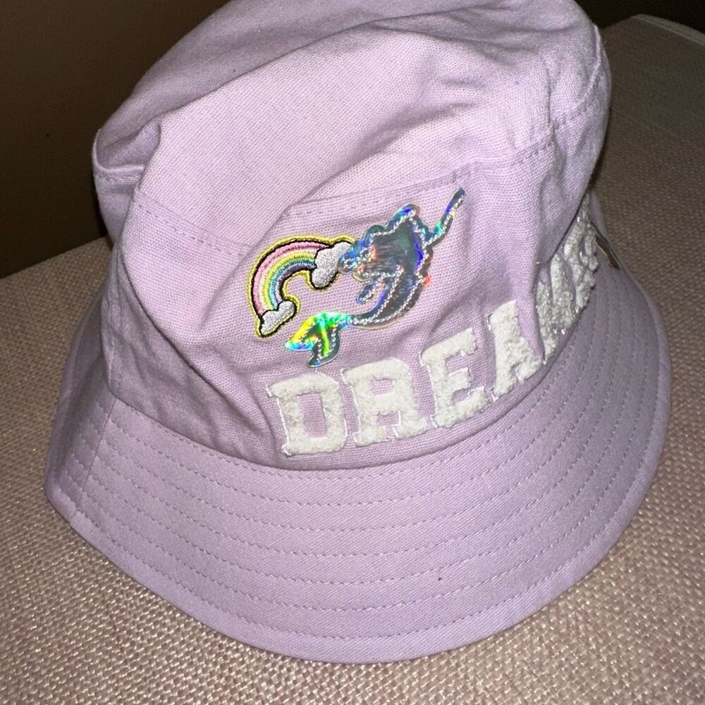 Disney Parks Pastel Trendy Lilac Embroidered Princess Dreamer Bucket Hat NWT - Picture 3 of 5